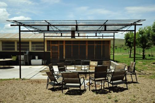 Bunkhouse Trellis